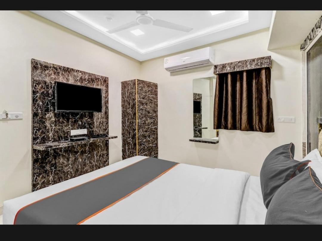 Hotel Bhavya Residency Ahmedabad Zimmer foto